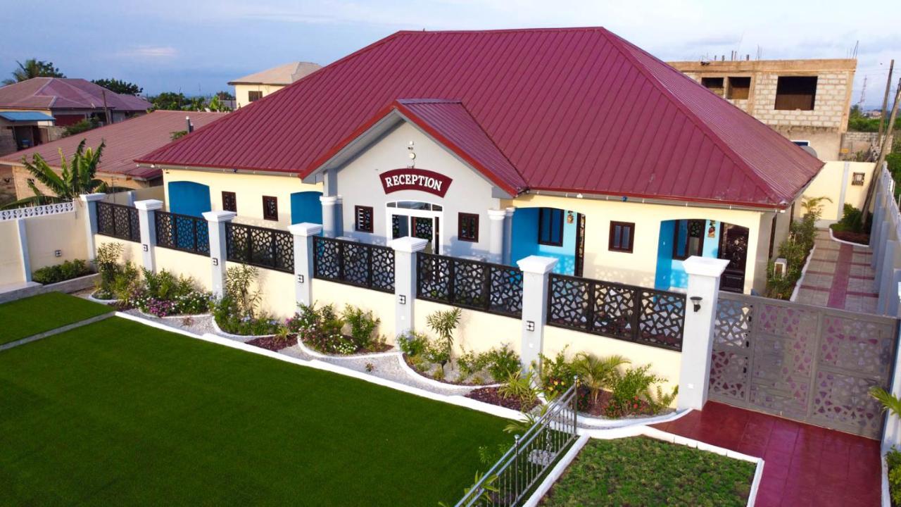 Bella Ella Hotel & Event Center Kasoa المظهر الخارجي الصورة