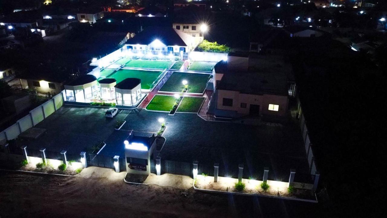 Bella Ella Hotel & Event Center Kasoa المظهر الخارجي الصورة